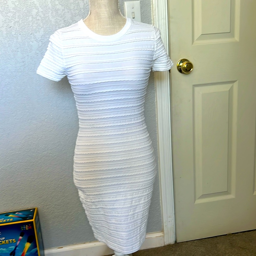 MICHAEL KORS WHITE BODYCON DRESS